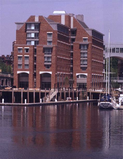 marriott tudor wharf|residence inn tudor wharf.